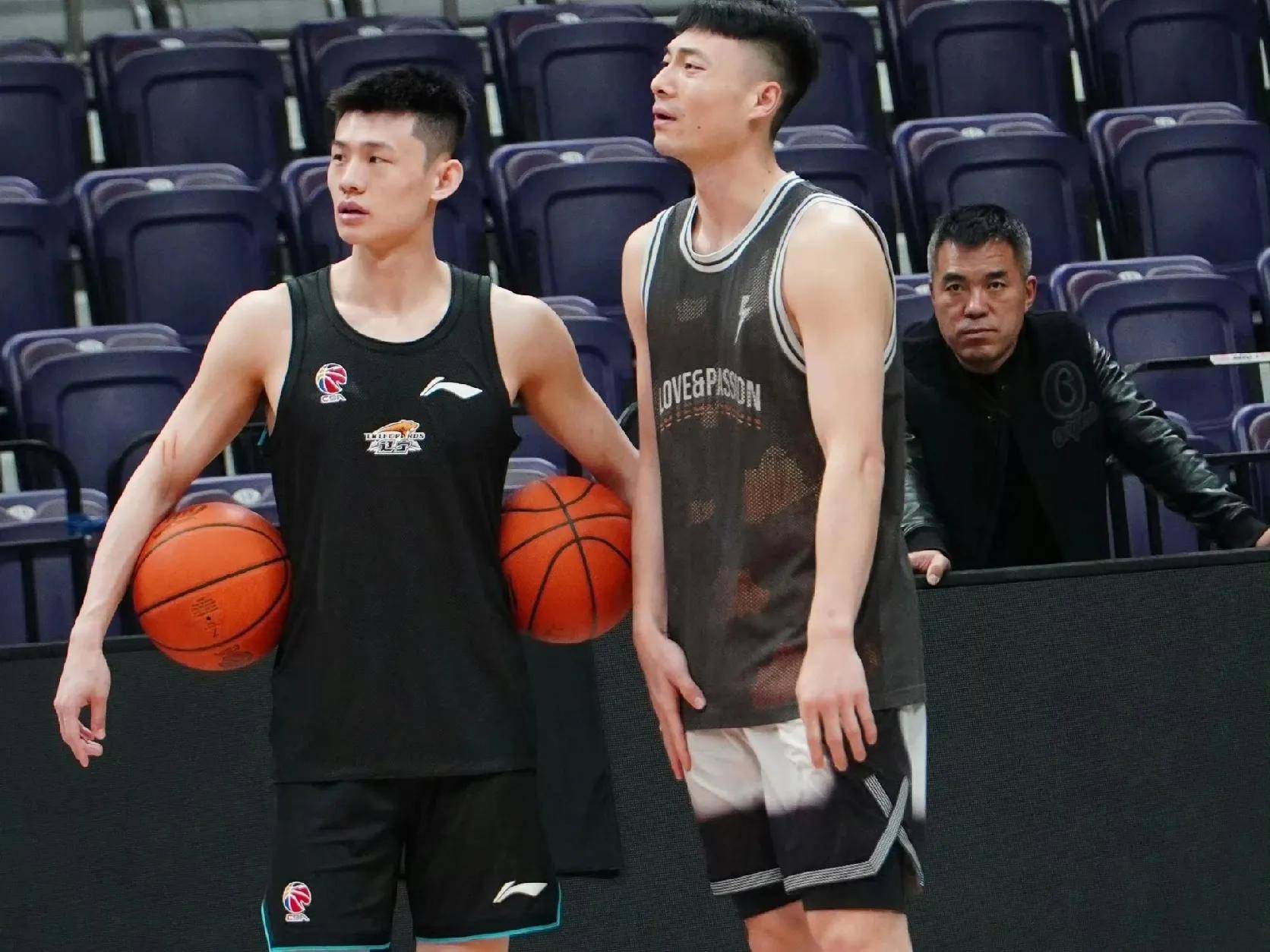 包含北控惜败，辽宁火力全开进军季后赛的词条