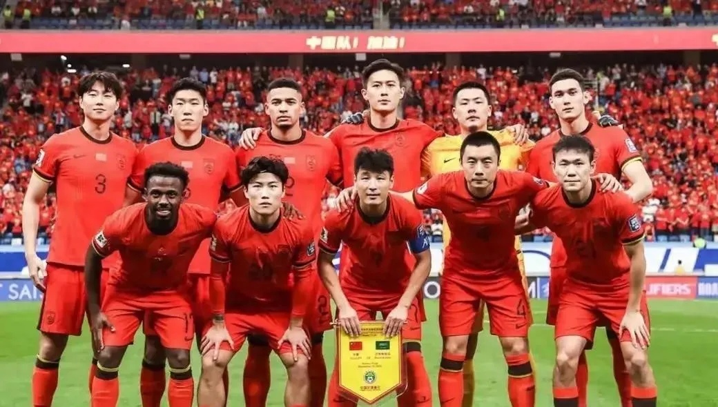 日本战平澳大利亚，保持小组第一位置