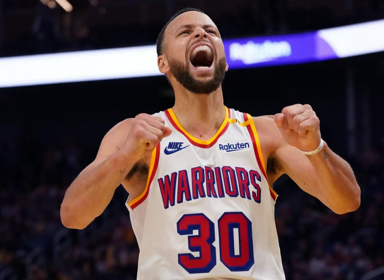 勇士队主场惨败湖人队，库里表现糟糕的简单介绍